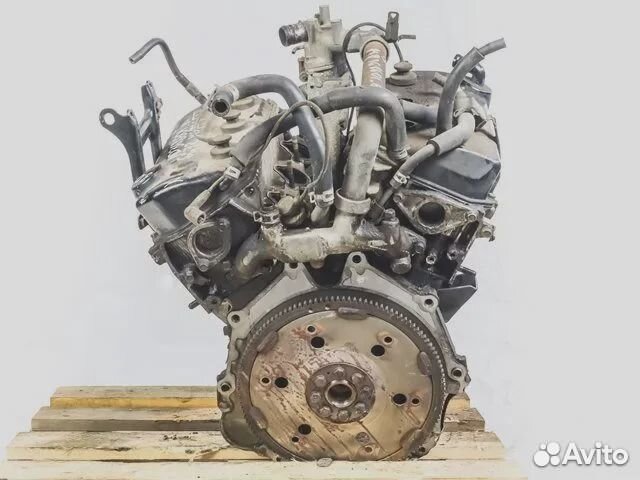 Двигатель Mitsubishi Pajero 2 V23W 6G72 пайджеро