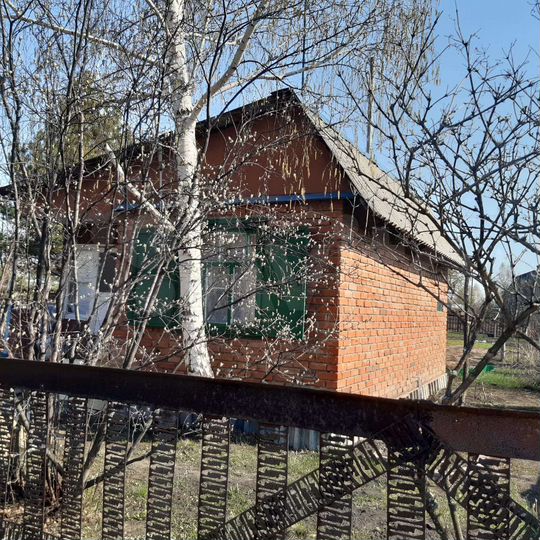 Дача 20 м² на участке 9 сот.