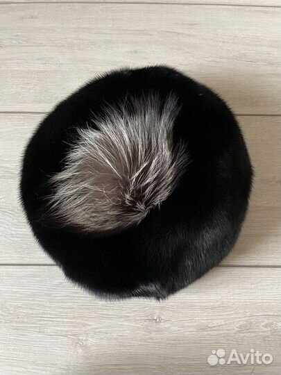 Берет норковый новый
