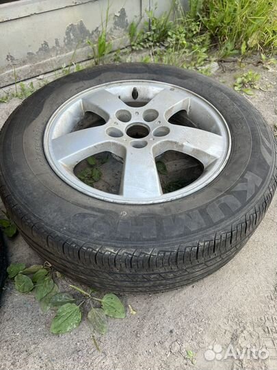 Kumho KH18 215/65 R16