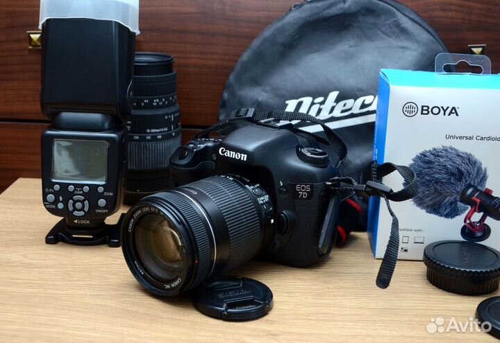 Как новый Сanon 7D +3 объектива/ вспышка/ комплект
