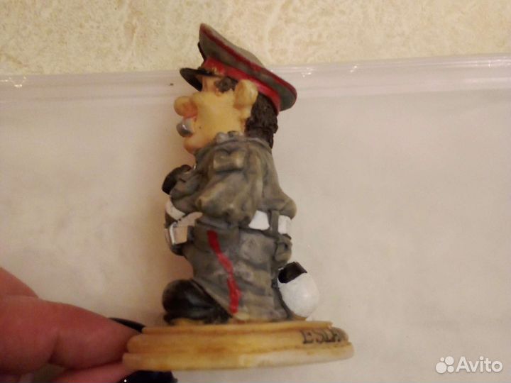 Статуэтка фигурка