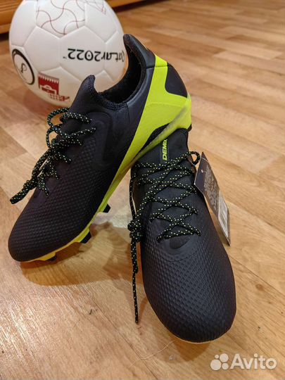 Футбольные бутсы Demix