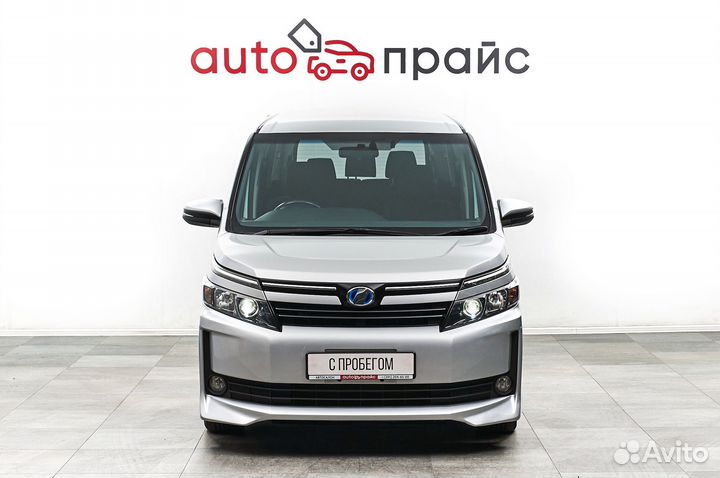 Toyota Voxy 1.8 CVT, 2015, 142 000 км