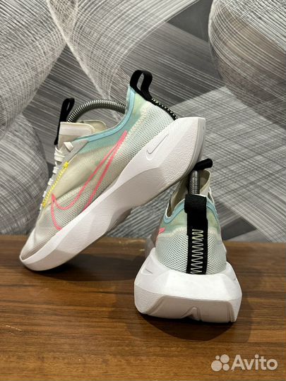 Кроссовки Nike vista lite размер 36,5