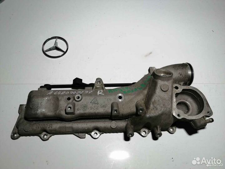 Впускной коллектор правый Mercedes м642