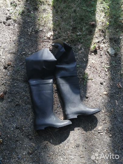 Сапоги резиновые болотные