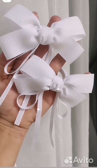 Белые бантики ручной работы