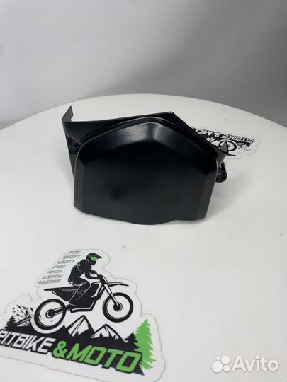 Крышка левого картера двигателя задняя 153FMI/154F