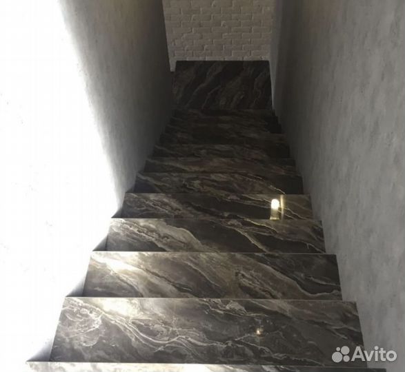 Лестница из керамогранита