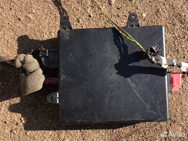 Блок управления мобильным телефоном VW Phaeton