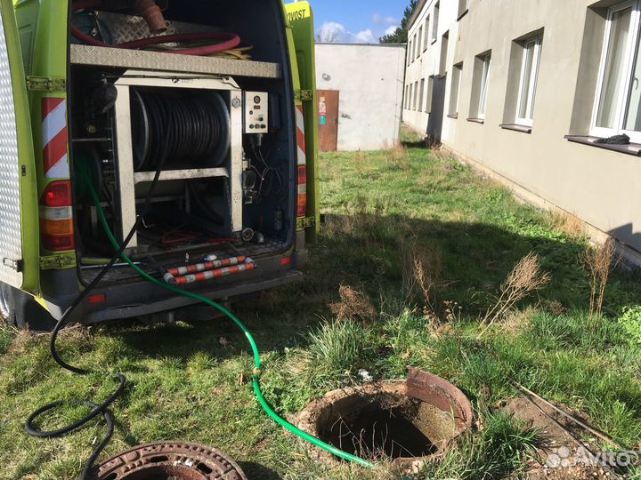 Услуги сантехника. Сантехник