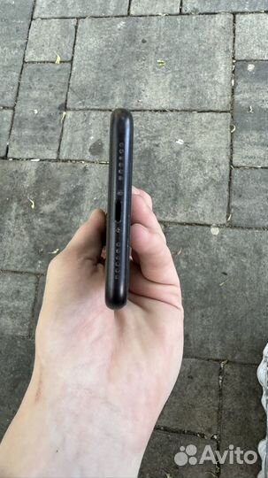 iPhone Xr, 128 ГБ
