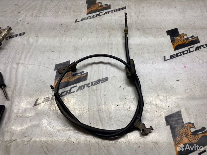 Трос ручника задний правый Chevrolet Cruze Z20D1