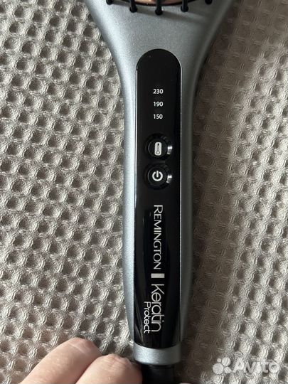 Расческа-выпрямитель Remington CB7480