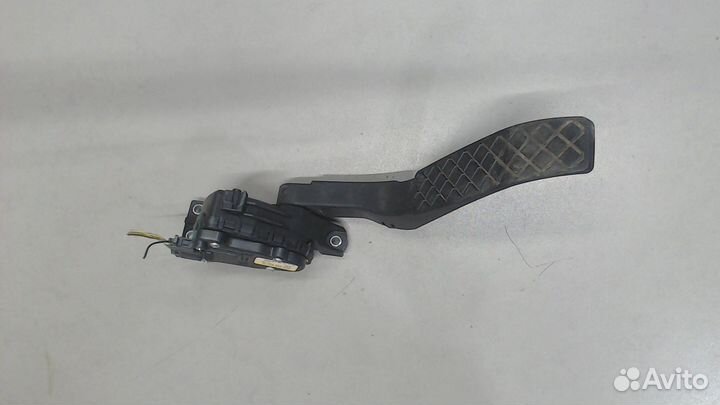 Педаль газа Volkswagen Touareg, 2011