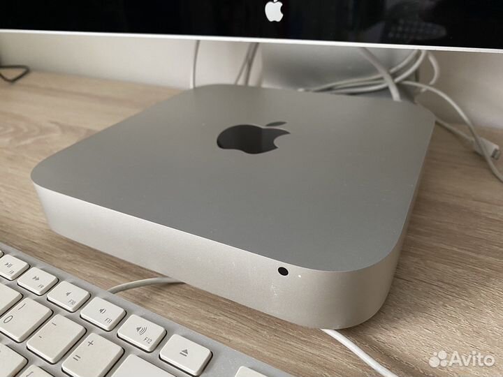 Apple Mac mini 2011 i5 12гб 512мб ssd700гб