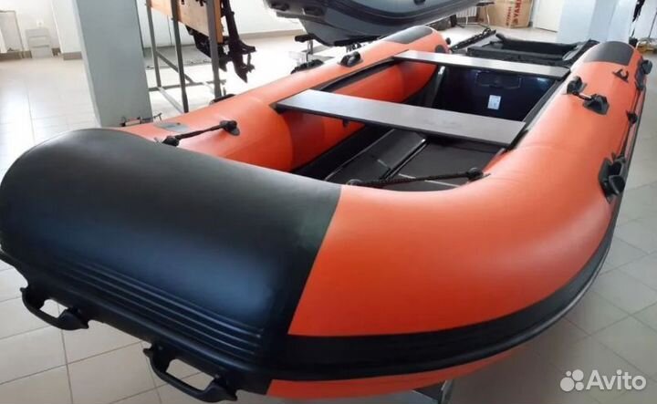 Лодка риб Навигатор 370R