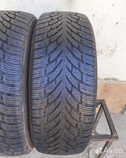 Nokian Tyres WR SUV 4 215/65 R16 98H