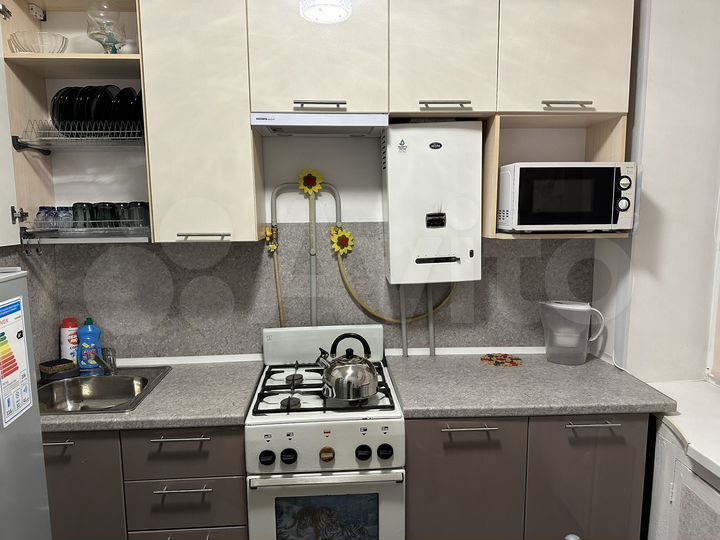 2-к. квартира, 46 м², 3/3 эт.