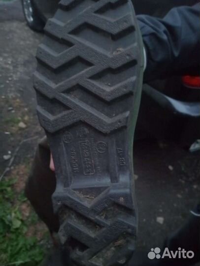 Сапоги резиновые болотные