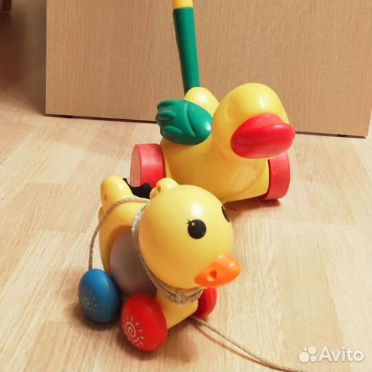 Утки - каталки Molto для малышей