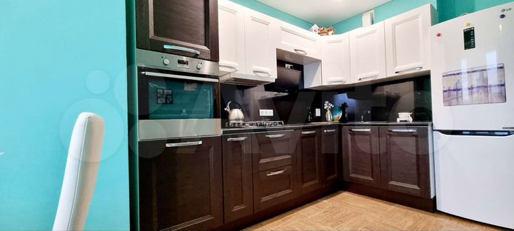 2-к. квартира, 52 м², 9/10 эт.