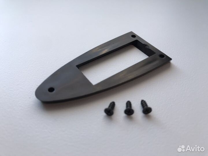 Рамка для крышки анкера бас гитары Warwick