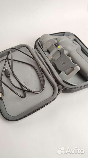 Стабилизатор DJI Osmo Mobile 3 Combo