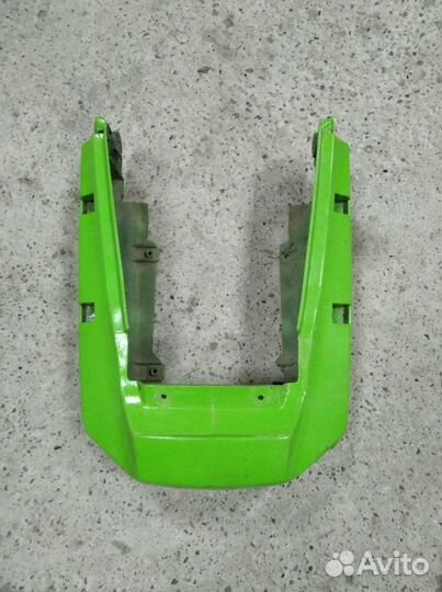 Задний пластик Кавасаки GPX 250 Ex 250