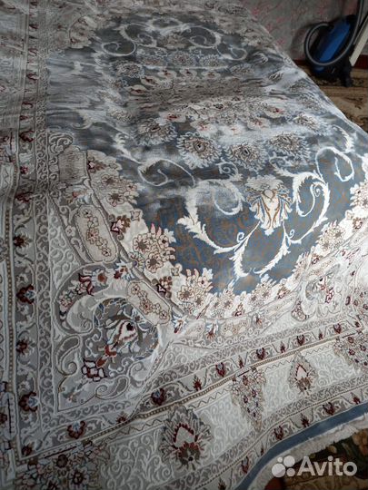 Ковер новый