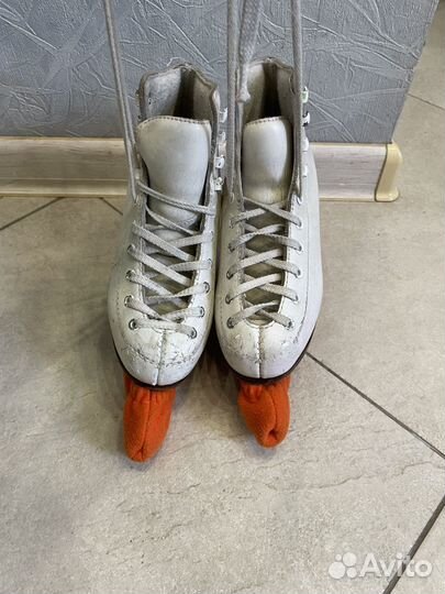 Профессиональные коньки wifa prima 28