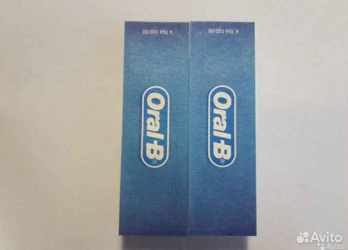 Насадки оригинал на электрическую зуб.щетку oral-B
