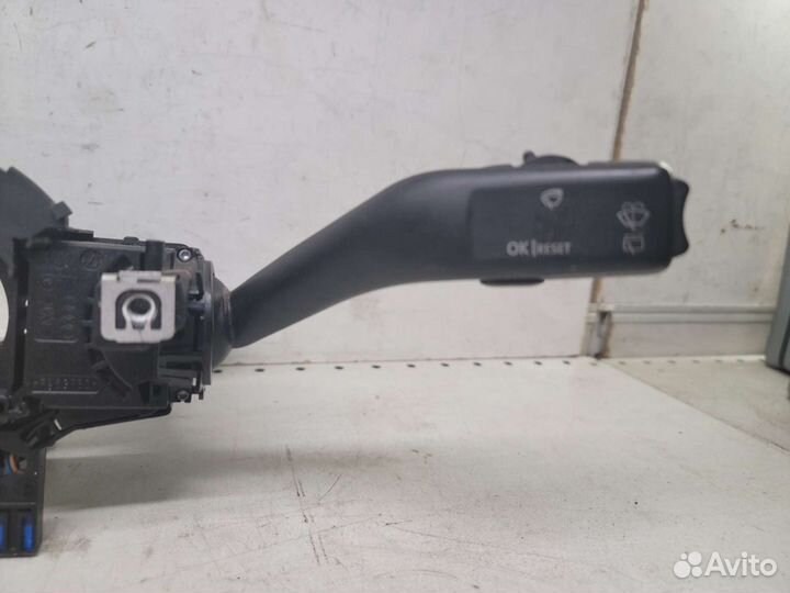 Подрулевой переключатель Skoda Octavia A5 1Z