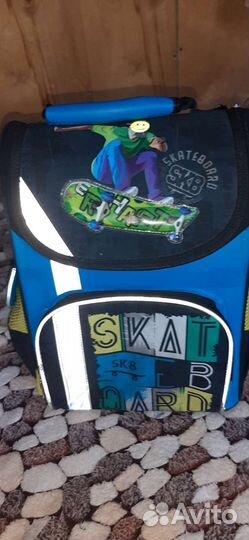 Школьный рюкзак