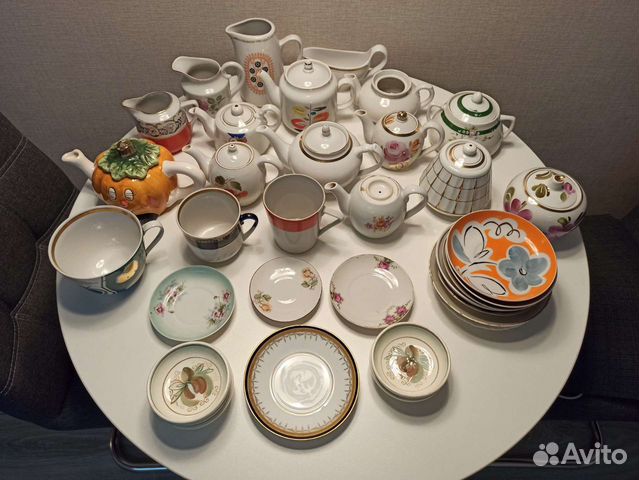 Чайник, сливочник, селёдочница