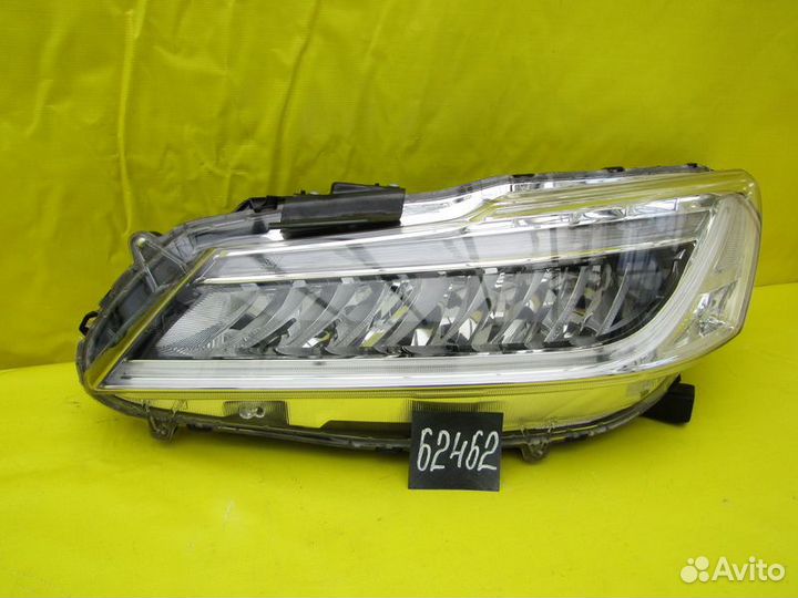 Фара левая Honda Accord 9 16-18г 62462