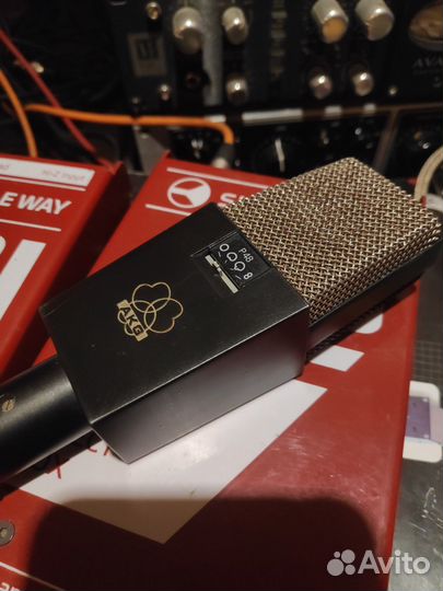 Микрофон Akg C414 EB