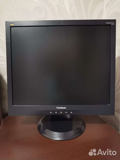 Монитор Viewsonic 19