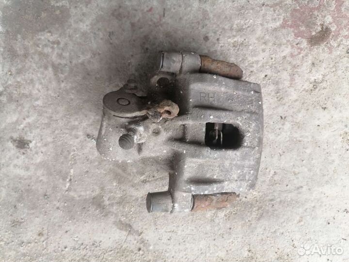 Суппорт тормозной Форд Фокус 2