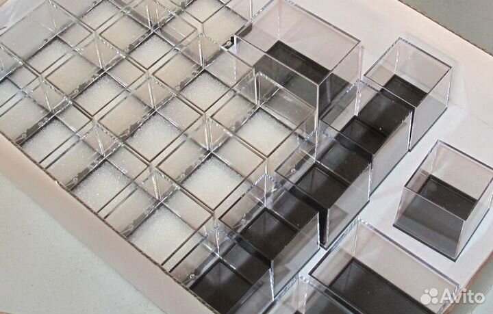 Бокс коробка для минералов образцов и проч коллекц