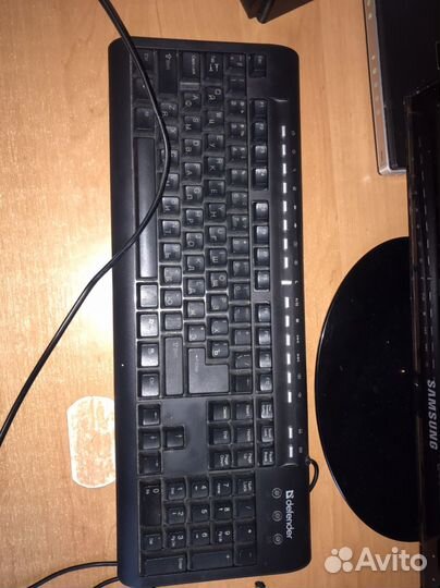 Монитор, клавиатура и колонки с мышью бу