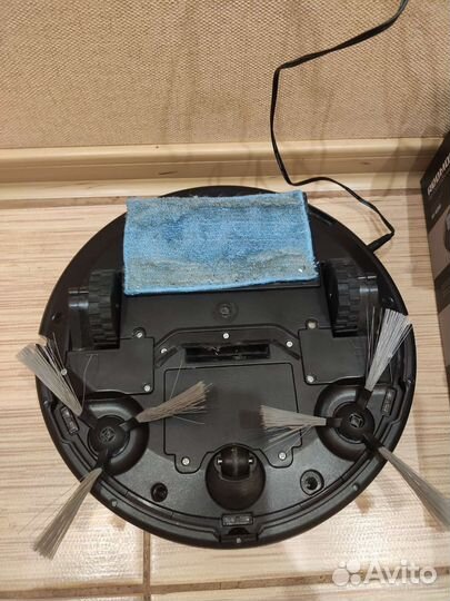 Робот пылесос