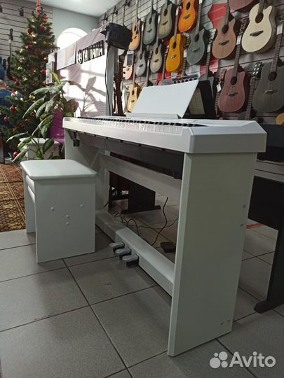 Цифровое пианино
