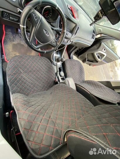 Накидки на сиденья алькантара черная-красная