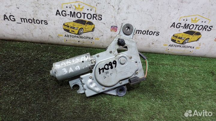 Моторчик стеклоочистителя Mitsubishi Carisma I