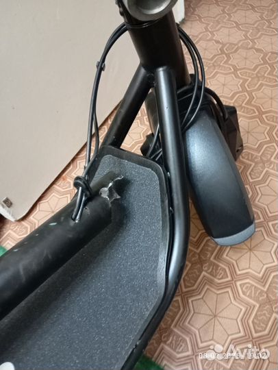 Электросамокат, на запчасти. С документами