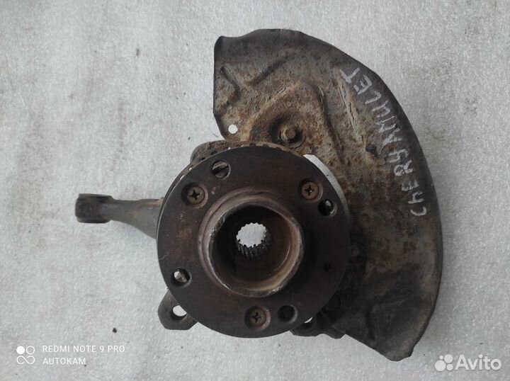 Кулак поворотный левый Chery Amulet