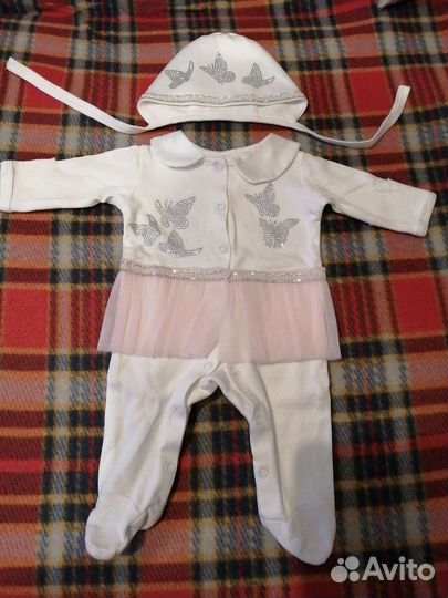 Комплект на выписку для девочки