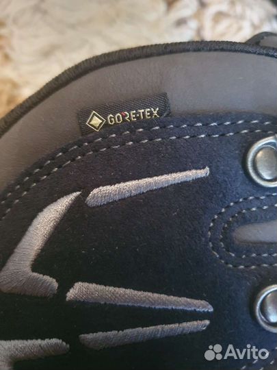 Треккинговые ботинки Lowa ticam II GTX